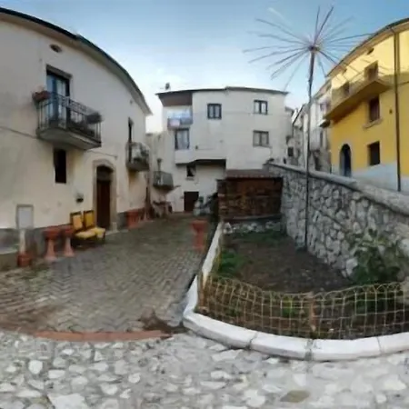 Casa Del Prete Petina